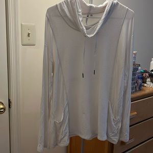 Cable & Gauge White pullover